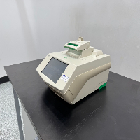 Bio-Rad C1000 Touch Thermal Cycler image 1